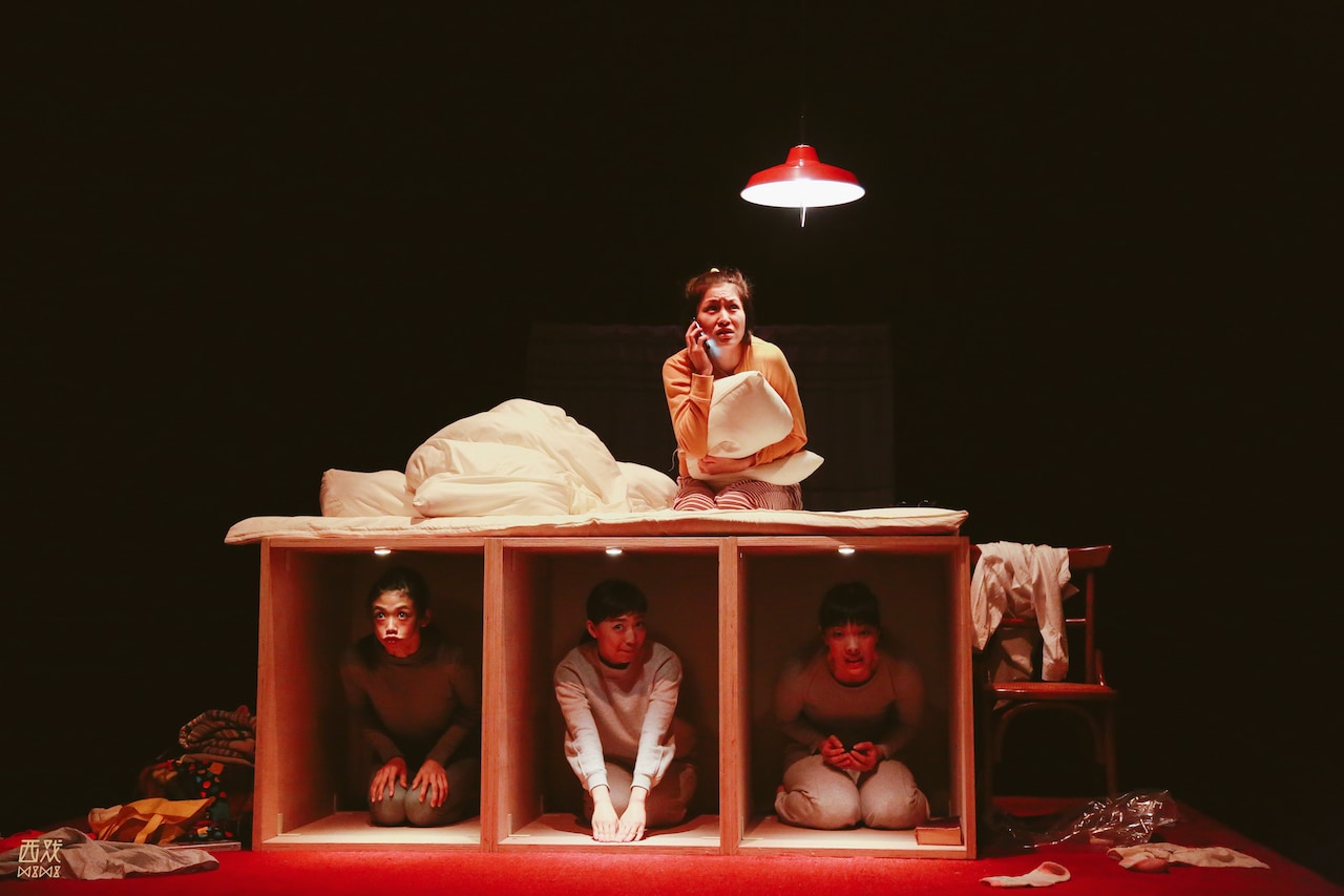 贅沢貧乏「みんなよるがこわい」11月に再々演、本日から中国ツアーも