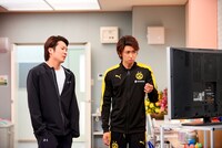 WOWOWプライム「WOWOWオリジナルミュージカルコメディ 福田雄一×井上芳雄『グリーン＆ブラックス』」#7より。