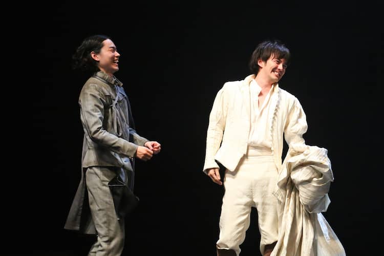 ローゼンクランツとギルデンスターンは死んだ」開幕！生田＆菅田、小川 