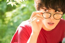 「猪野広樹ファースト写真集（仮）」（東京ニュース通信社）より。