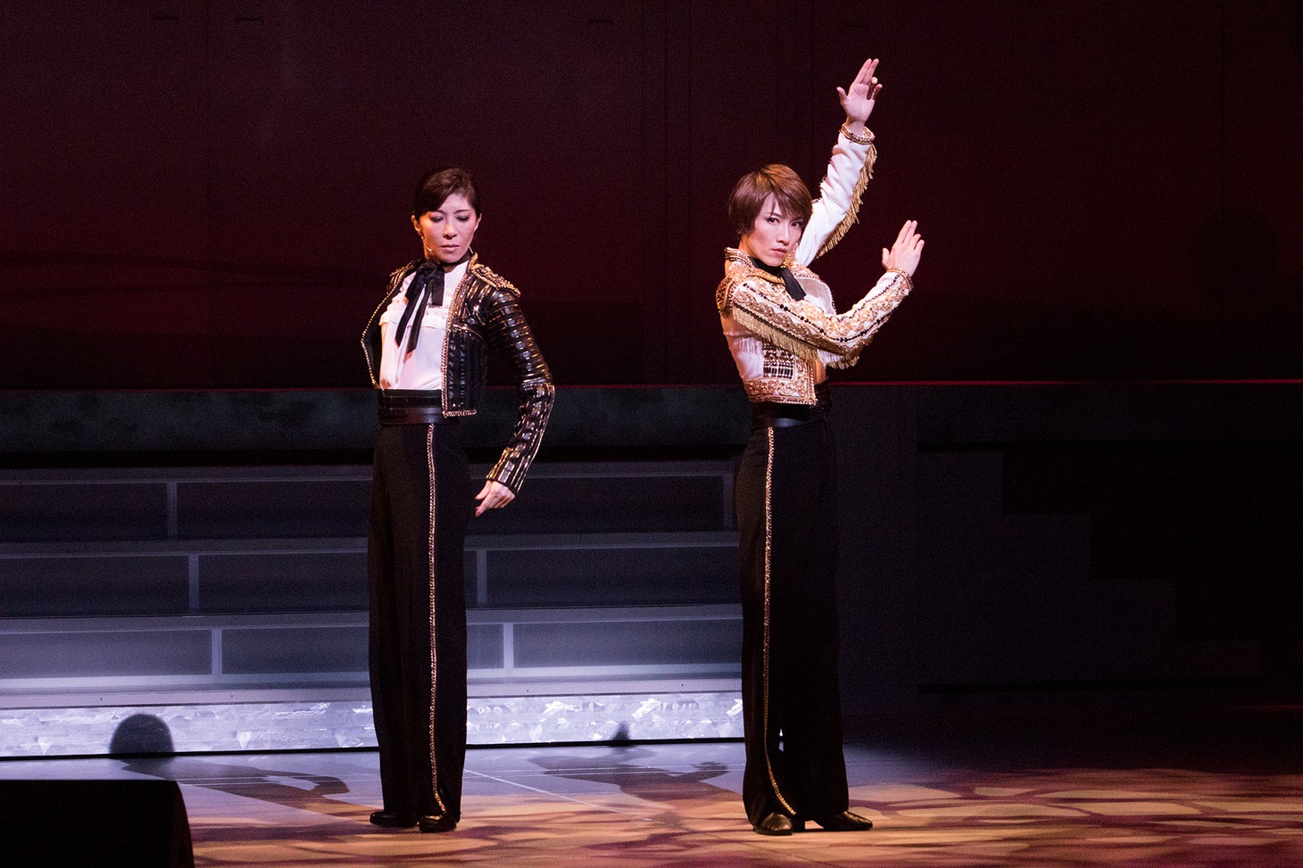 「SECRET SPLENDOUR」より。