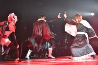 ミュージカル「『魔界王子 devils and realist』the Second spirit」ゲネプロより。（撮影：鏡田伸幸）