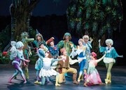 劇団四季「王様の耳はロバの耳」（撮影：阿部章仁）