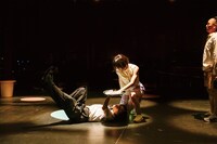 「ななめライン急行」初演の様子。