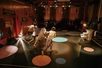 「ななめライン急行」初演の様子。