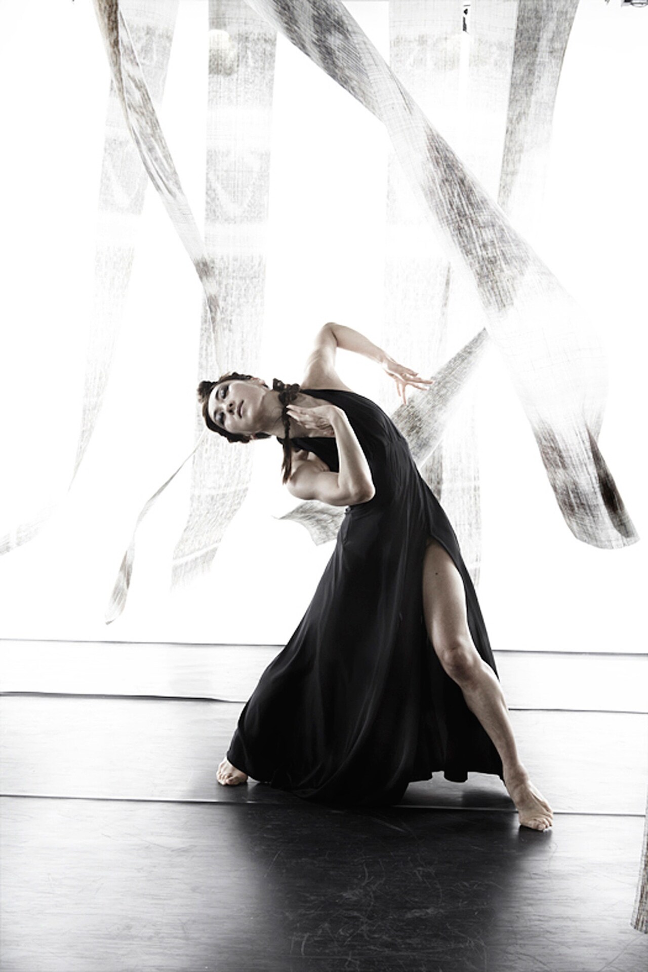 スティーヴ・ライヒ「ドラミング」を平山素子のダンス、加藤訓子の演奏で