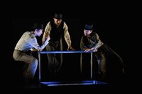 SPAC秋→春のシーズン 2017-2018 ＃2「変身」より。（Photo:HIRAO Masashi）