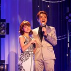 まゆゆ楽屋訪問で井上芳雄ら歌合戦、浦井健治&瀬奈じゅんコメントも