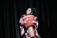 舞台「桃山ビート・トライブ」より。