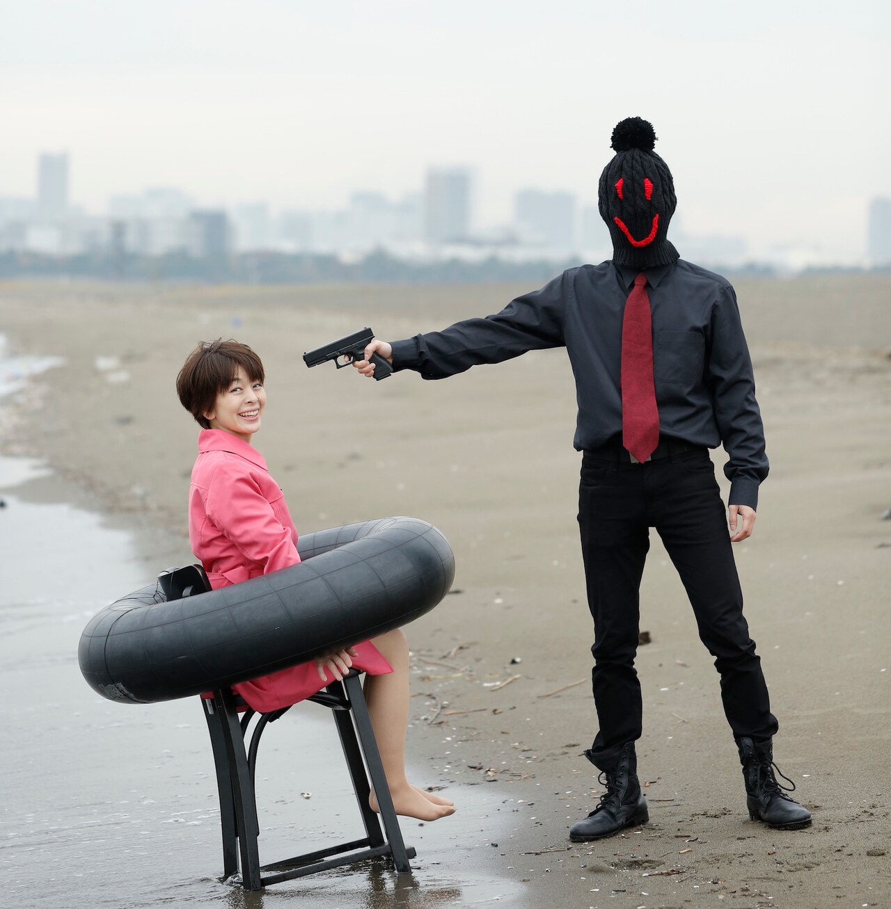 クロムモリブデン「たまには海が泳げ！」、青木秀樹「世界がひっくり返るような事」