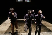 2017年3月に大阪・クリエイティブセンター大阪 ブラックチェンバーで上演された「曖昧な犬」より。