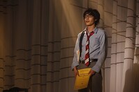 舞台「四月は君の嘘」より。(c)新川直司・講談社／エイベックス・ピクチャーズ株式会社