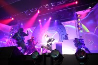 舞台「ノラガミ－神と願い－」より。(c)あだちとか・講談社／舞台「ノラガミ」製作委員会2016