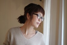 ガレキの太鼓「リアル一軒家、のぞき放題。」より、工藤さや。