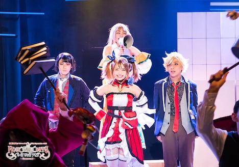 進戯団夢命クラシックス×07th Expansion vol.3「ROSE GUNS DAYS－season2－」より。