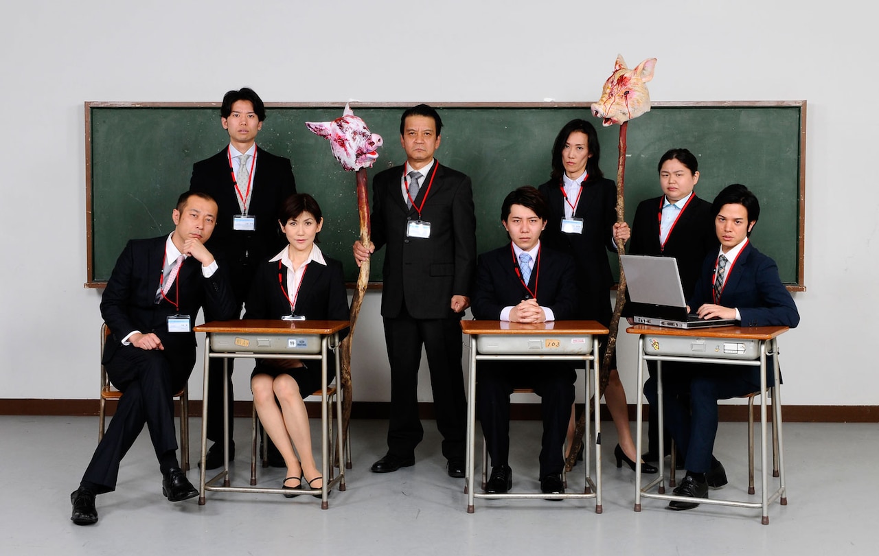 人はなぜ対立するのか、ワンツーワークス「PIGHEAD 蠅の王」