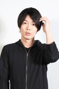 松井真人