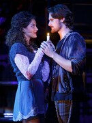 「RENT20周年記念ツアー」より。RENT 20th Anniversary Tour, Credit Carol Rosegg, 2017.