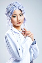 千歳ゆう演じる芥川妻。