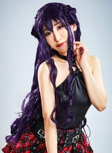 谷茜子演じるバインド。