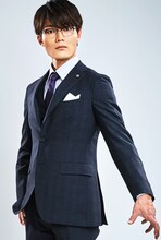 佐藤弘樹演じるナガオカ。