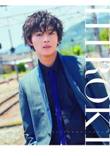 猪野広樹ファースト写真集「HIROKI」（東京ニュース通信社）