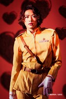 金井成大演じるタマネギ部隊。