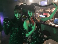 「ダンスが僕の恋人」MV撮影現場より、MARIE。