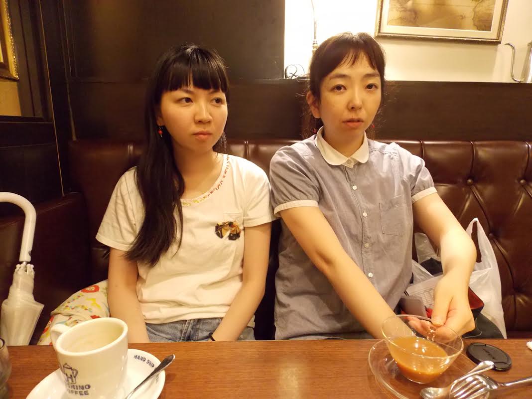 椎橋綾那＆宮部純子、シガール姉妹「おやすまなさい」TPAMフリンジで上演