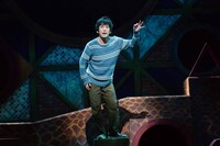 「PARCO & CUBE 20th present『人間風車』」より。（撮影：加藤幸広）