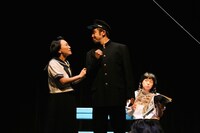 桃園会第49回公演「ふっと溶暗～『断象・ふかつしげふみ」より～』」より。 （撮影・白澤英司）
