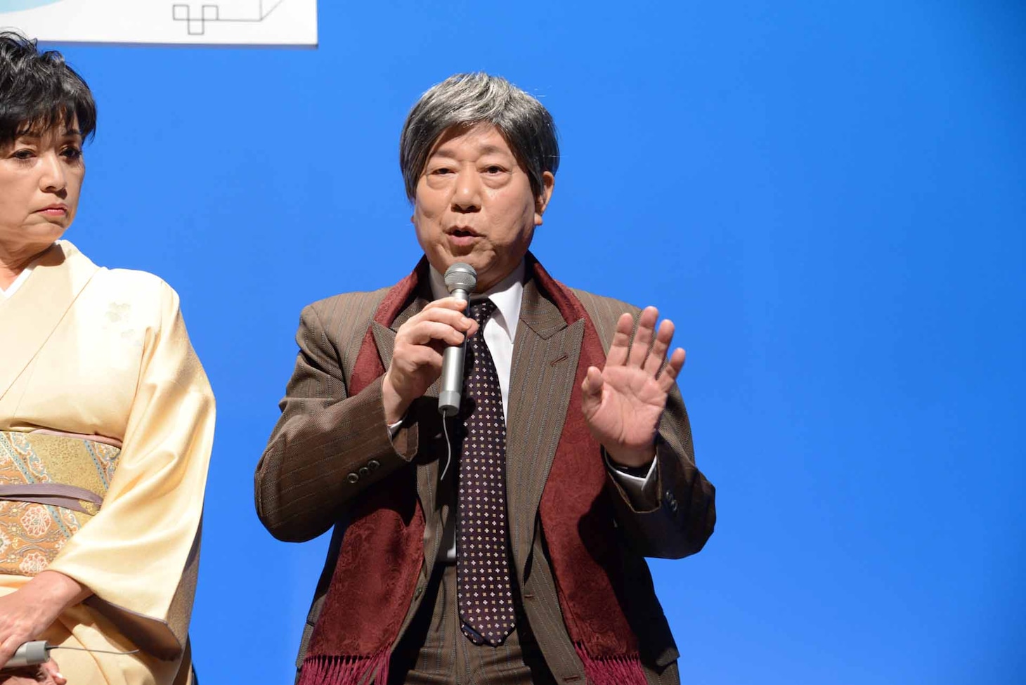 石井愃一