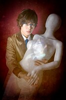 熊谷魁人演じるハシバ。