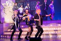 「舞台『私のホストちゃん REBORN ～絶唱！大阪ミナミ編～』」より。