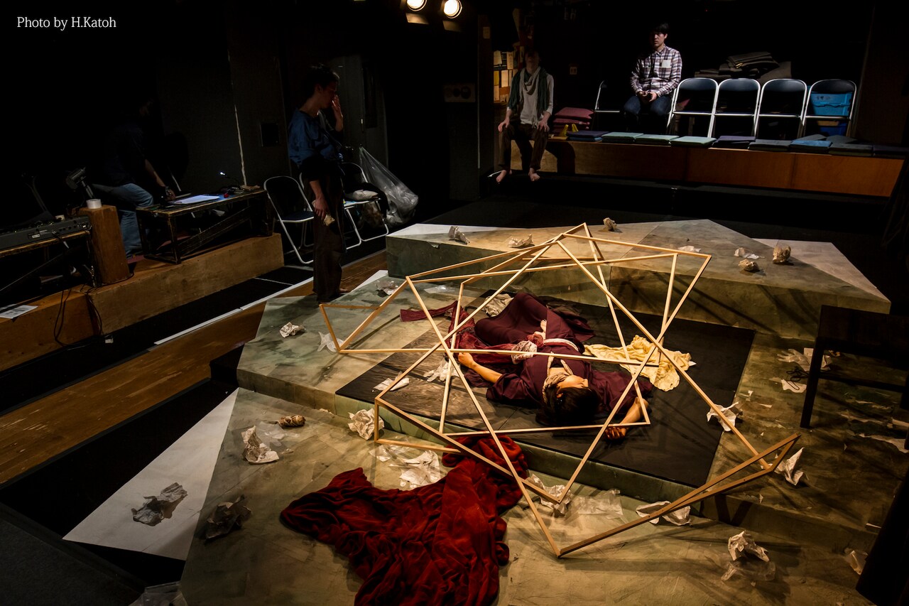 N2「雲路と氷床」書き言葉と話し言葉の物性を表在化する試み第3弾