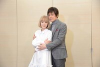 ミュージカル「マディソン郡の橋」合同取材会より、左から涼風真世、山口祐一郎。