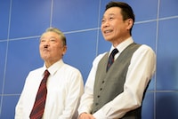 「伊東四朗 魔がさした記念コントライブ『死ぬか生きるか！』」囲み取材より。左から伊東四朗、三宅裕司。