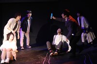 泥棒対策ライト 12号機設置公演「夕暮れメトロノーム」より。（Photo：Mika Kitamura）