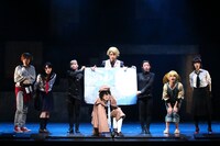 舞台「文豪ストレイドッグス」より。（撮影：宮川舞子）