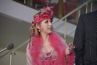 ミュージカル「ブロードウェイと銃弾」囲み取材より、平野綾。