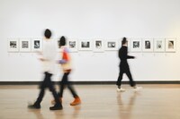 「きくたびプロジェクト 横浜美術館コレクション編」ビジュアル（写真：中島佑輔）