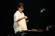 「FUN HOME ファン・ホーム ある家族の悲喜劇」ゲネプロより。（写真提供：東宝演劇部）