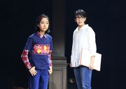「FUN HOME ファン・ホーム ある家族の悲喜劇」ゲネプロより。（写真提供：東宝演劇部）