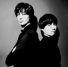 劇団現代古典主義「同時進響劇『亭主学校～ルイ14世に捧ぐ～』」の出演者たち。