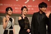 ミュージカル「モーツァルト！」製作発表会見より、左から生田絵梨花、平野綾、山崎育三郎。
