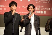 ミュージカル「モーツァルト！」製作発表会見より、左から山崎育三郎、古川雄大。
