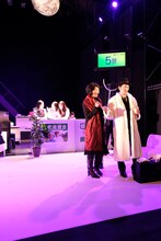 鳥の劇場「三文オペラ」より。