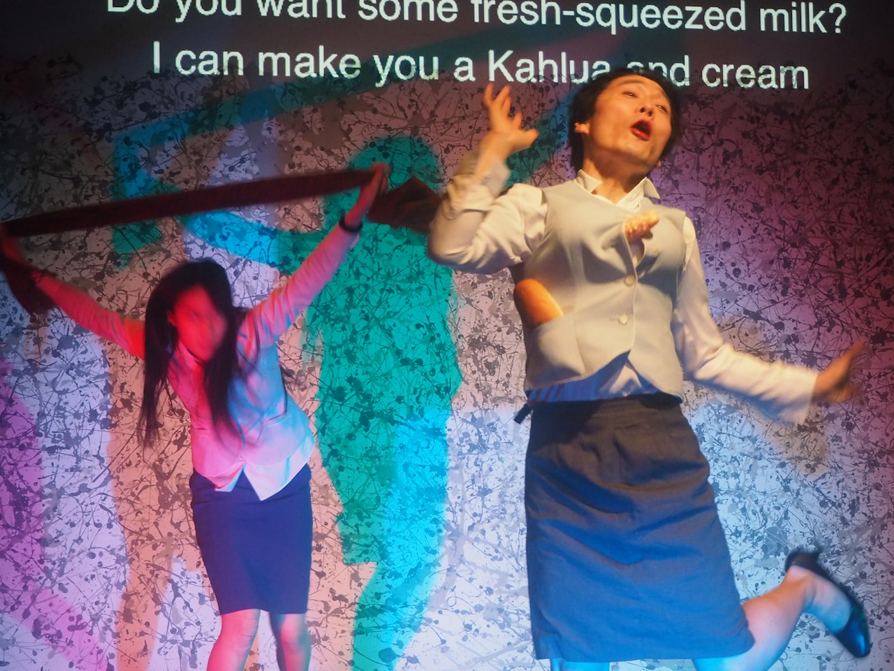 Q市原佐都子“渾身の”2作、「毛美子不毛話」「妖精の問題」が開幕