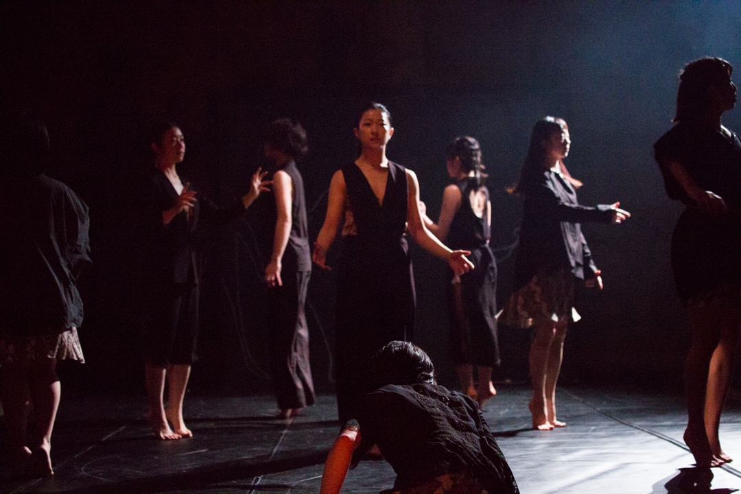 OrganWorks「よるのち」開幕、平原慎太郎「作品が生まれ変わった瞬間に立ち会えた」