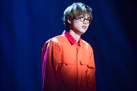 匠海演じる犯人大山金太郎。